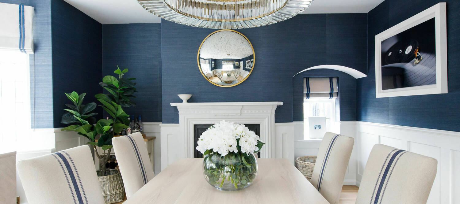 Sea Avenue Dining Table and Vase