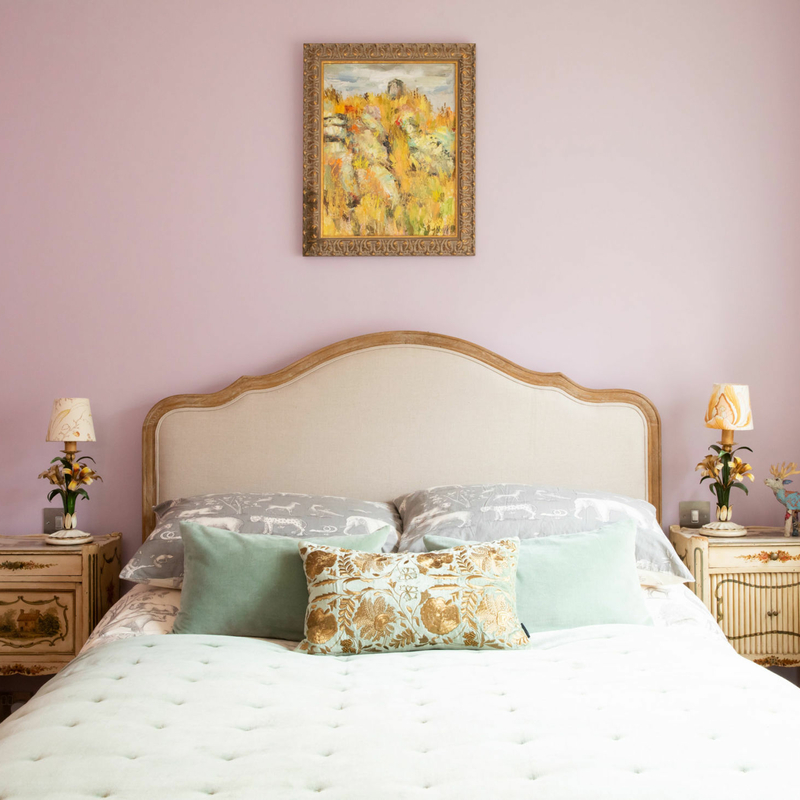 Arts Pink Bedroom Wide