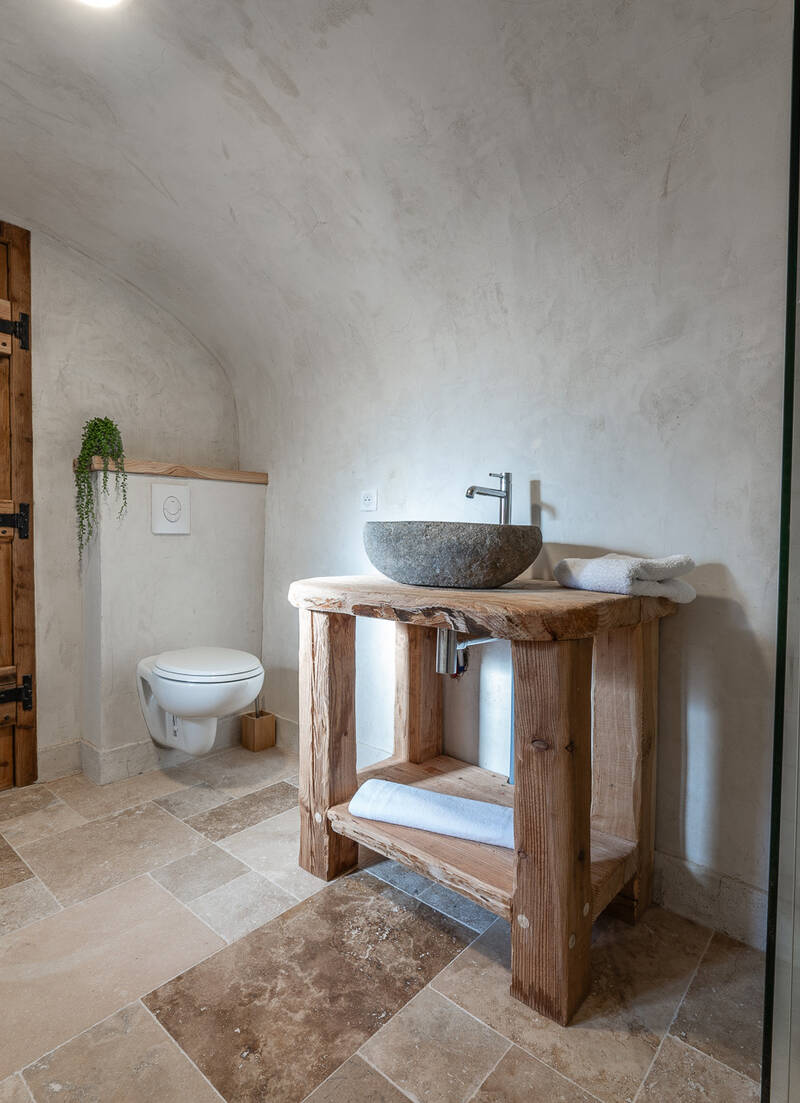 Ski Chalet Downstairs Bathroom